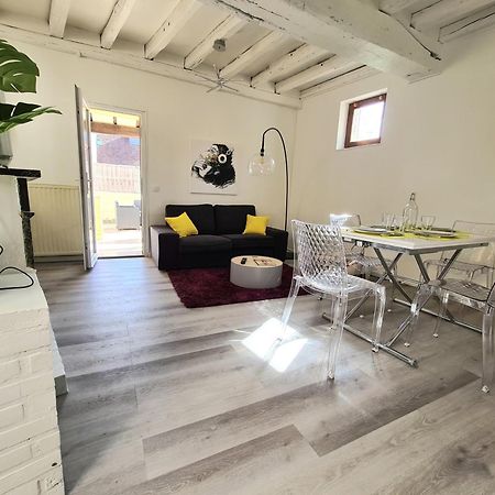 Maison Charme Avec Terrasse Hypercentre, Tres Calmeジョイニー エクステリア 写真